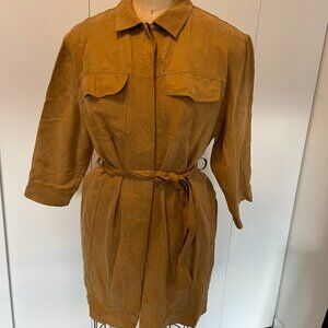 Lightweight belted shirt jacket